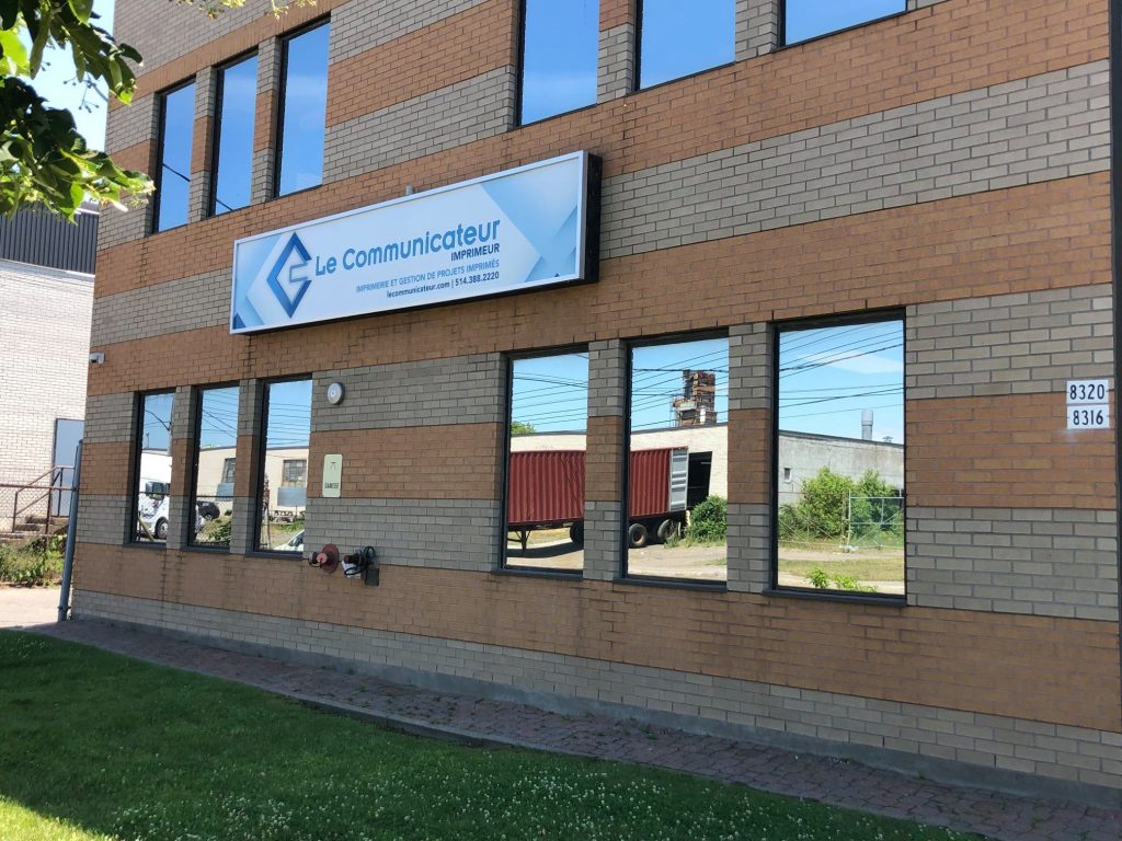 batisse Le Communicateur